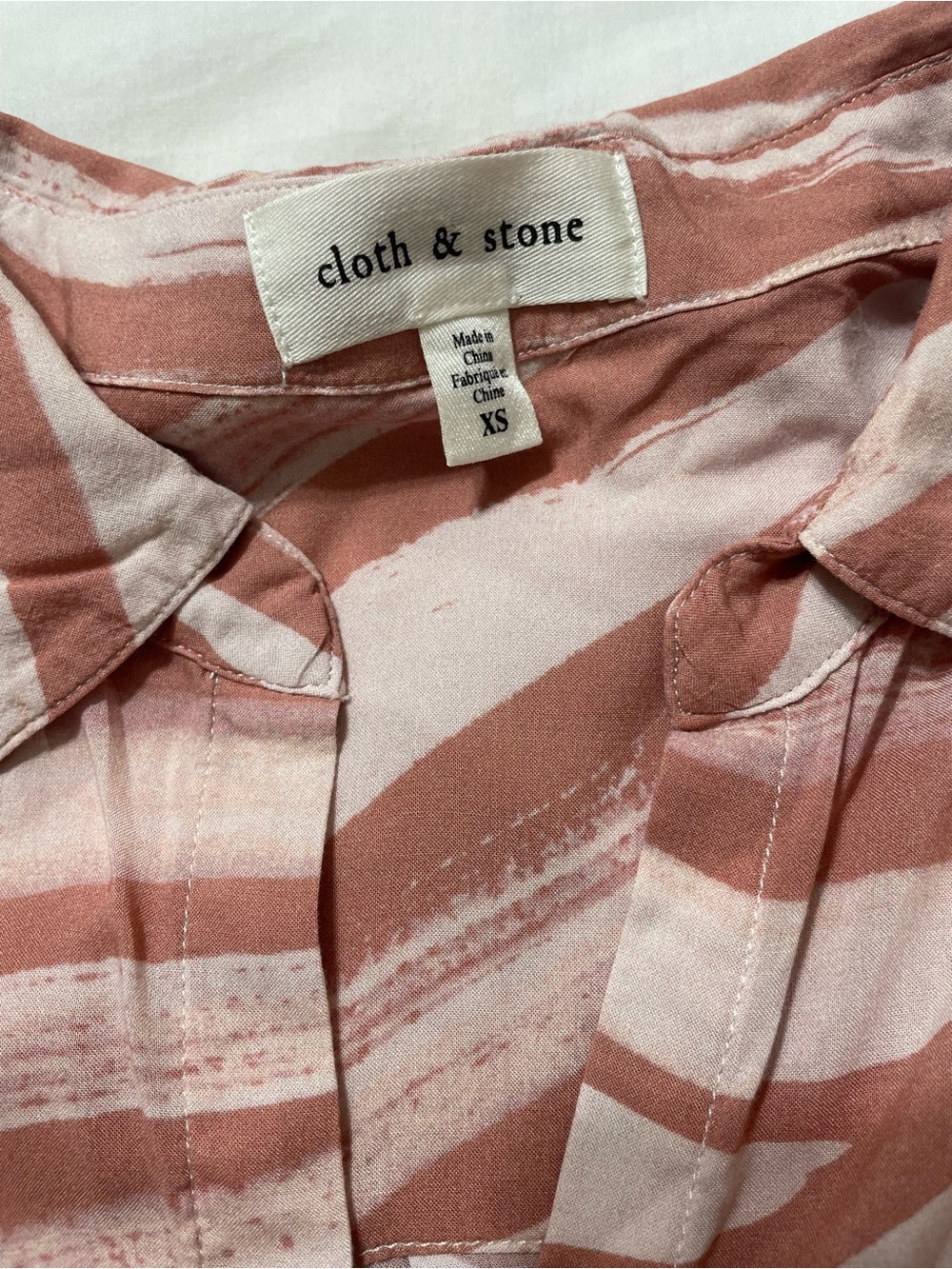 cloth & stone Mauve-Pink Printed Button-Down Shirt - Picture 5 of 6